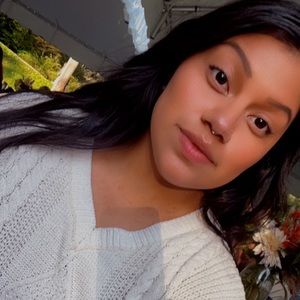 Meet your Posher, Jasmine